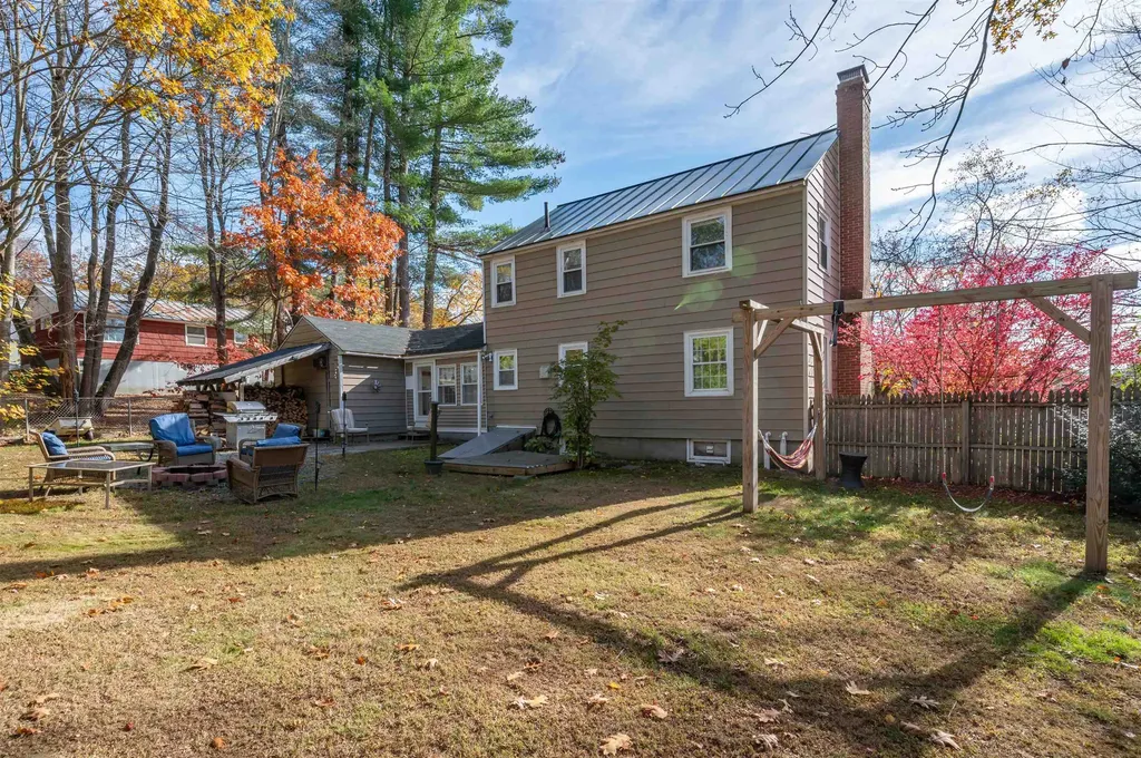 16 Liberty Avenue Franklin NH 03235