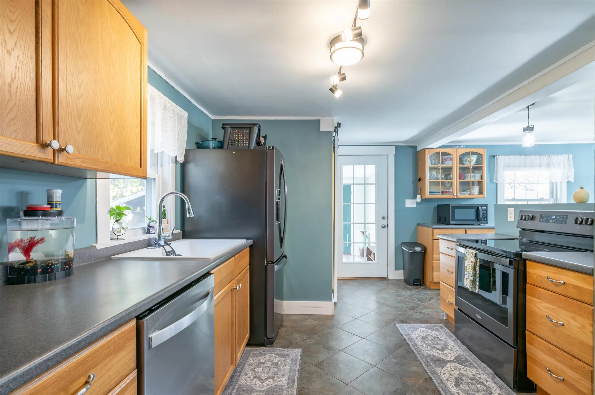 16 Liberty Avenue Franklin NH 03235