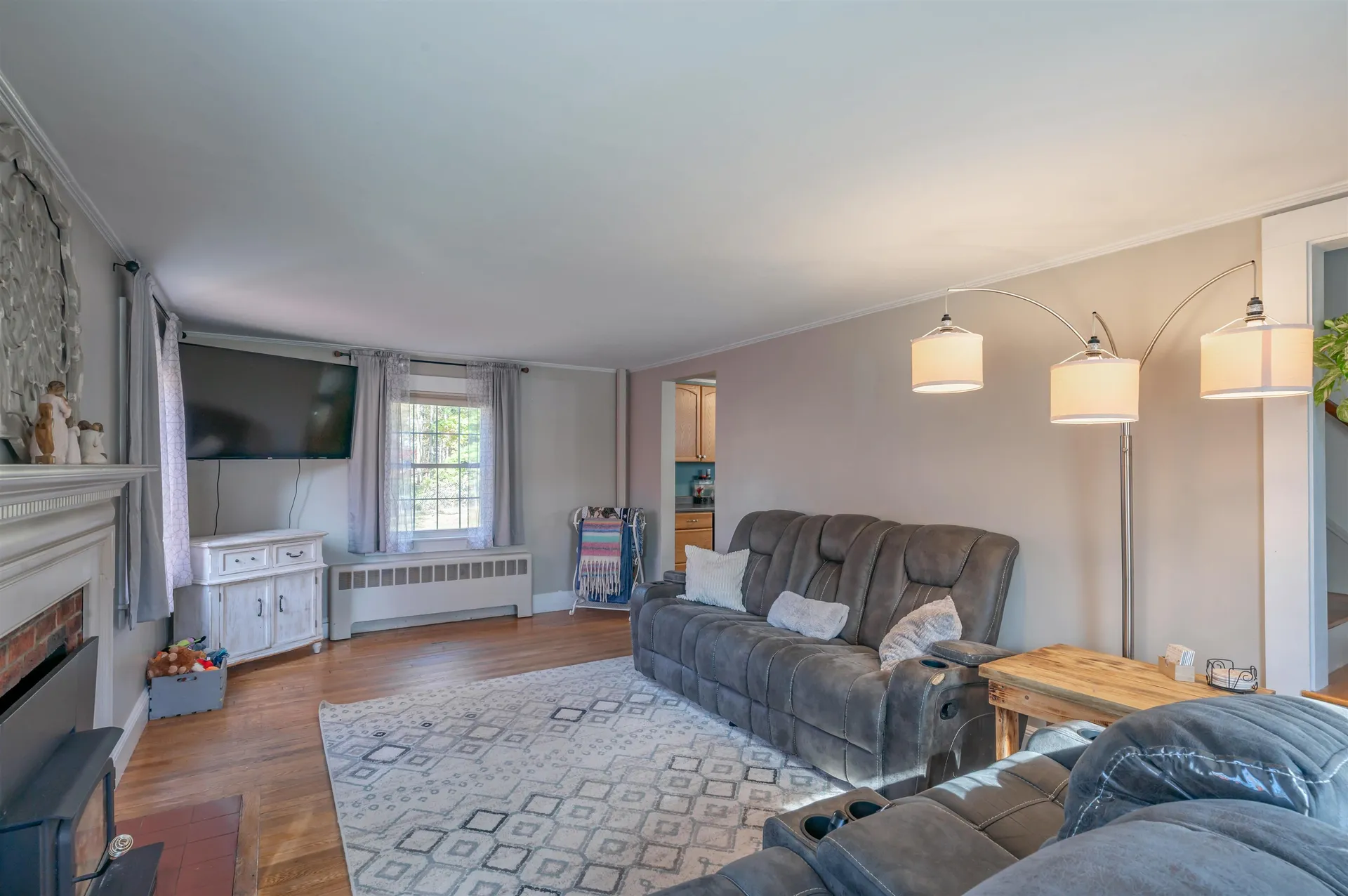 16 Liberty Avenue Franklin NH 03235