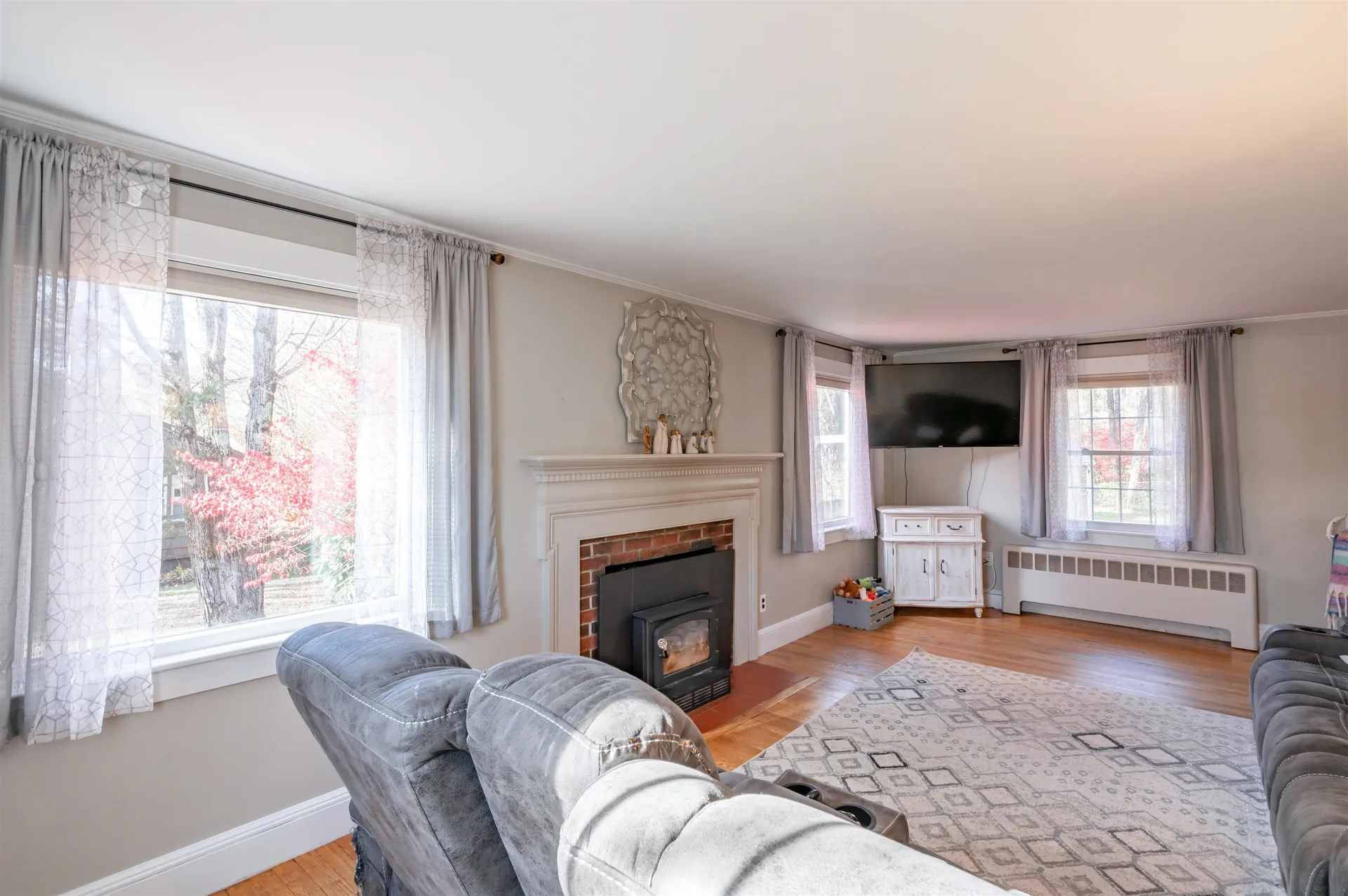 16 Liberty Avenue Franklin NH 03235