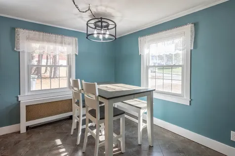 16 Liberty Avenue Franklin NH 03235