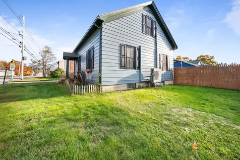 31 Brock Street Rochester NH 03867