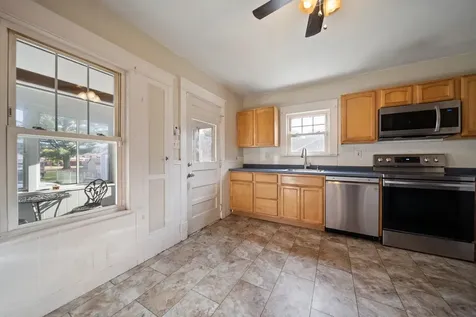 31 Brock Street Rochester NH 03867