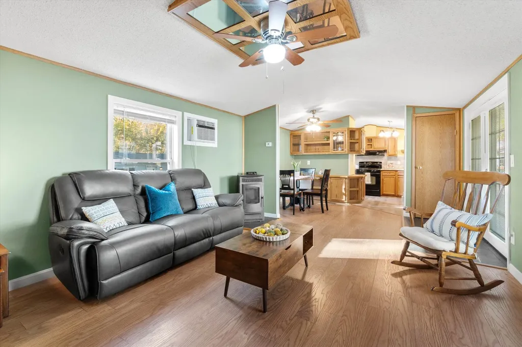 100 Rockingham Road Derry NH 03038