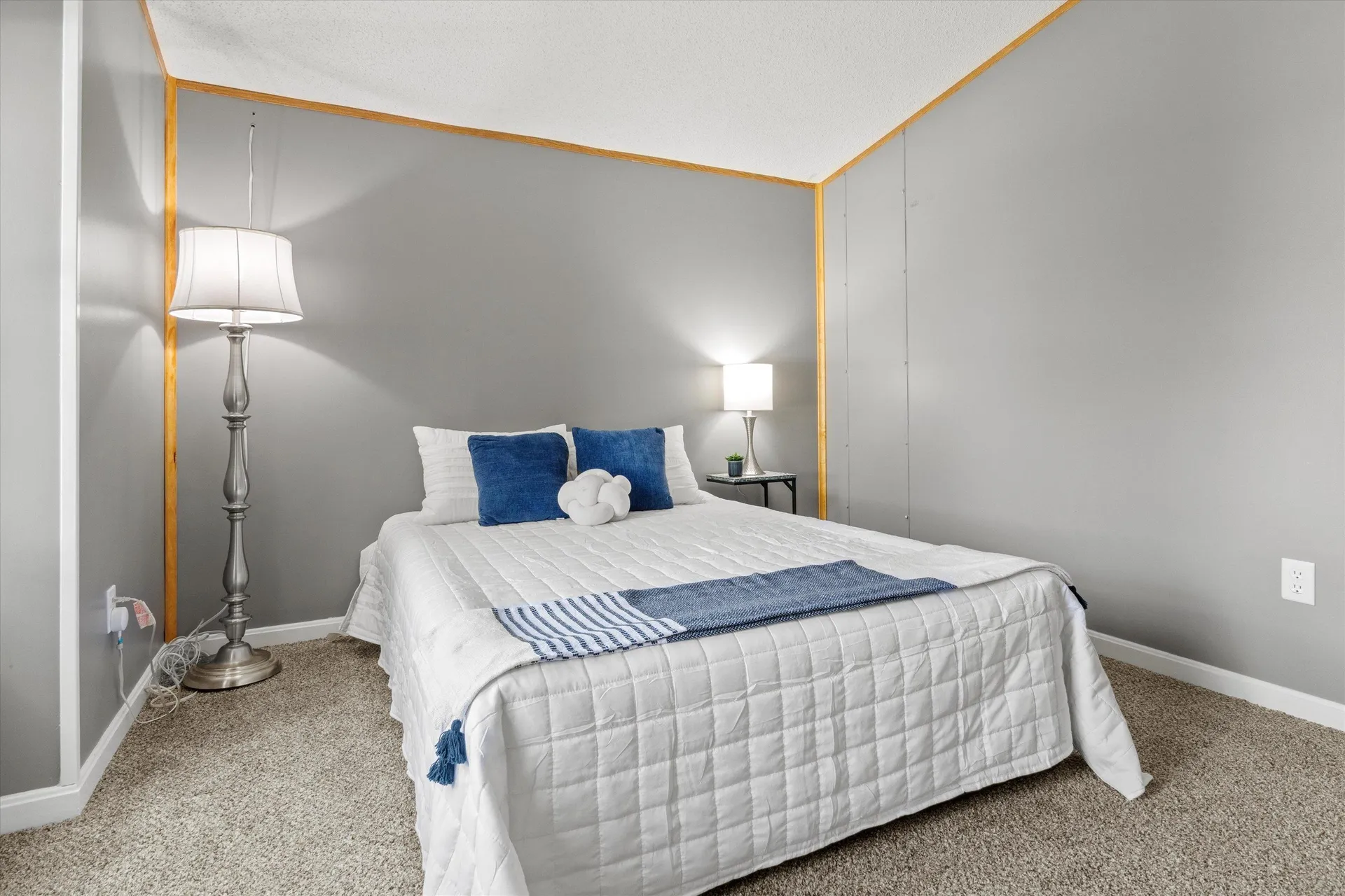 100 Rockingham Road Derry NH 03038