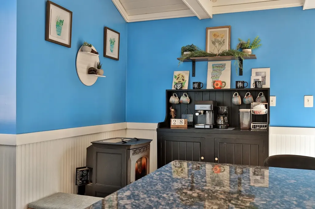 430 Hawk Mountain Road Pittsfield VT 05762