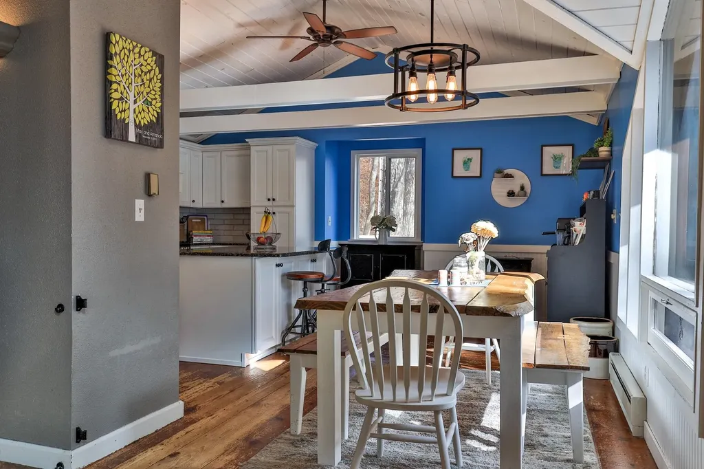 430 Hawk Mountain Road Pittsfield VT 05762