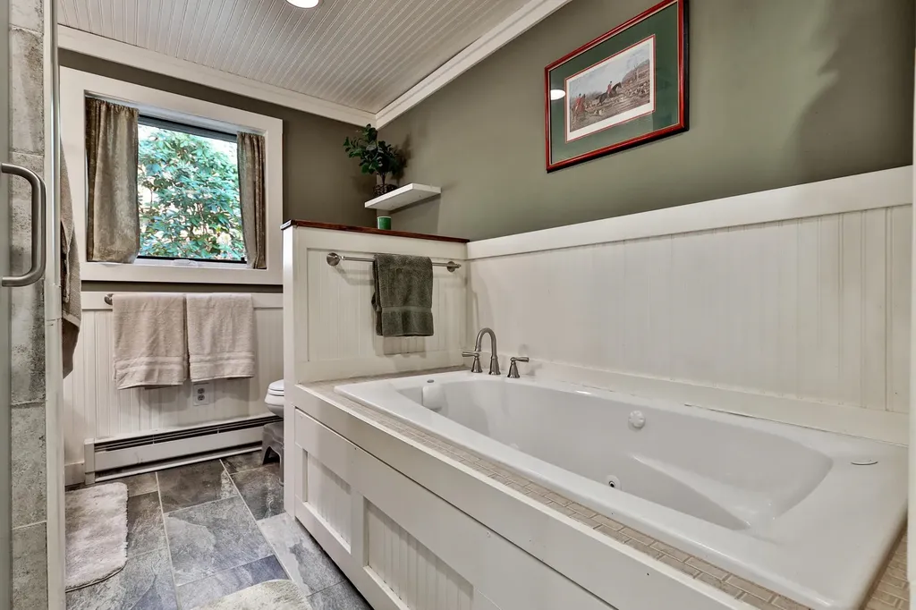 430 Hawk Mountain Road Pittsfield VT 05762