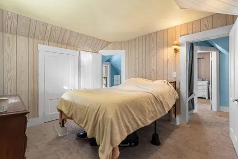 18 Highland Avenue Franklin NH 03235