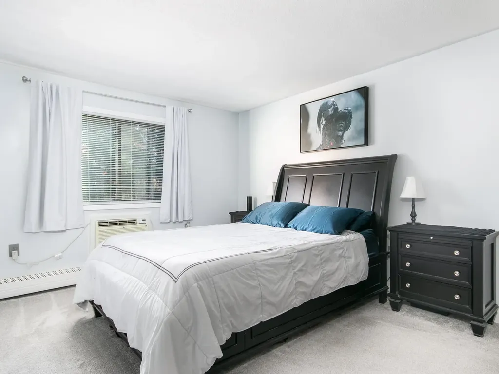 23 Country Club Drive Manchester NH 03102