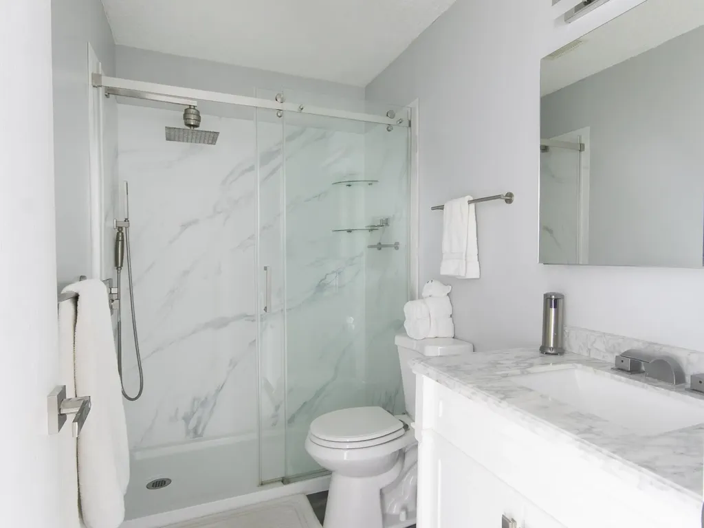 23 Country Club Drive Manchester NH 03102