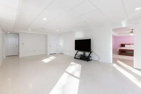 14 Solace Pointe Road Meredith NH 03253