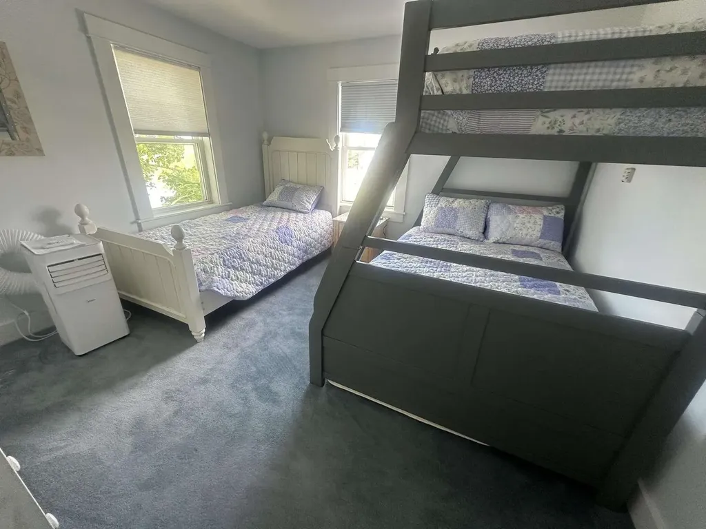 7 Williams Street Hampton NH 03842