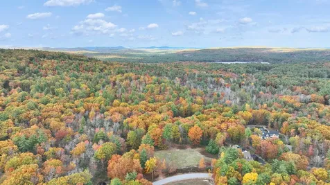 9 Winterberry Road Brookline NH 03033