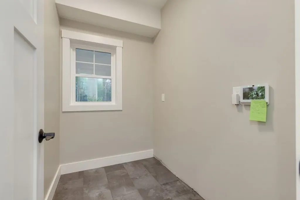 33 Blackadar Lane Moultonborough NH 03254