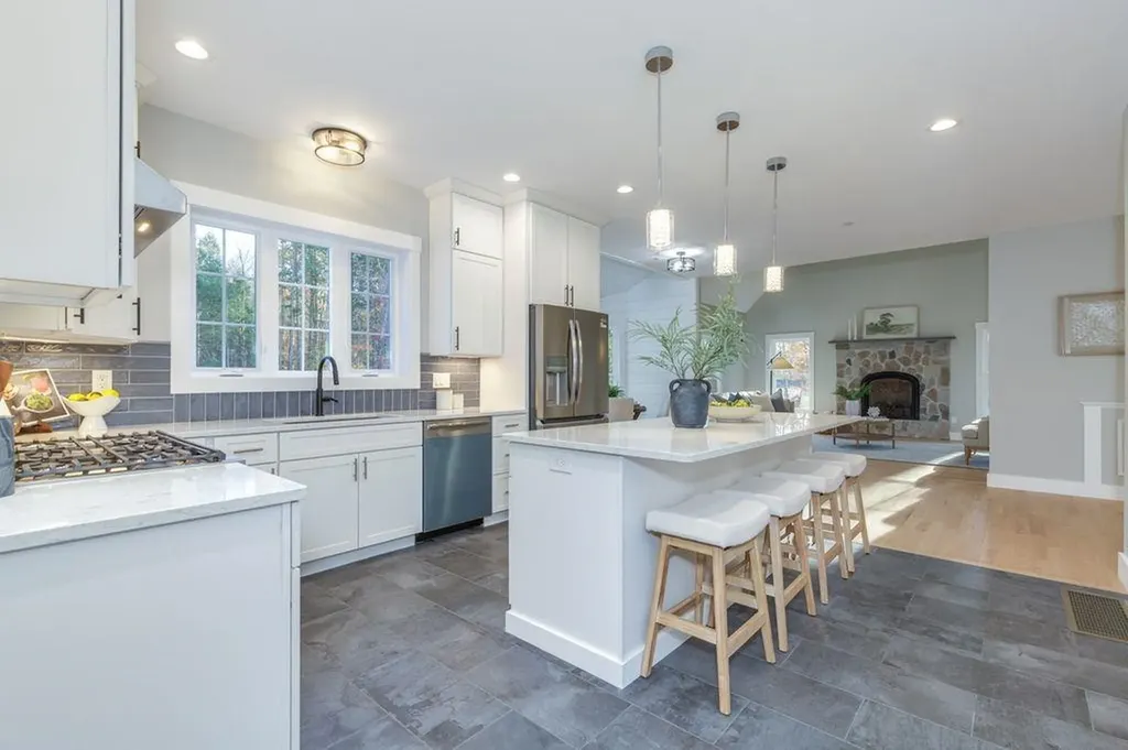 33 Blackadar Lane Moultonborough NH 03254