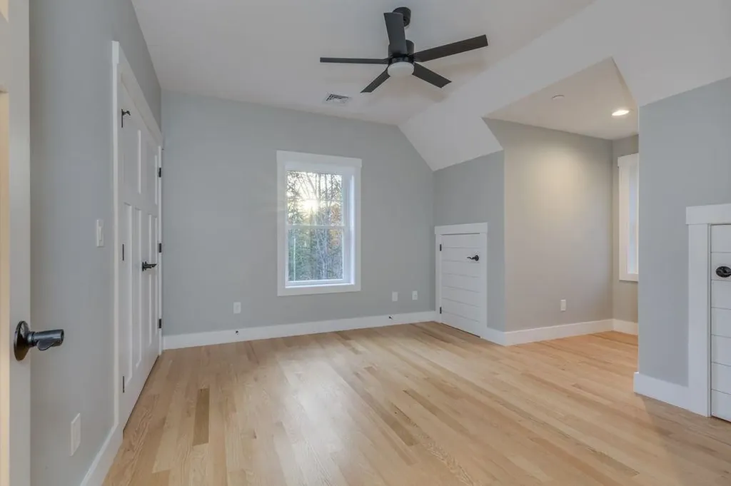 33 Blackadar Lane Moultonborough NH 03254