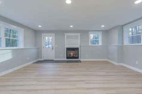 33 Blackadar Lane Moultonborough NH 03254