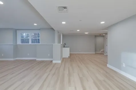 33 Blackadar Lane Moultonborough NH 03254