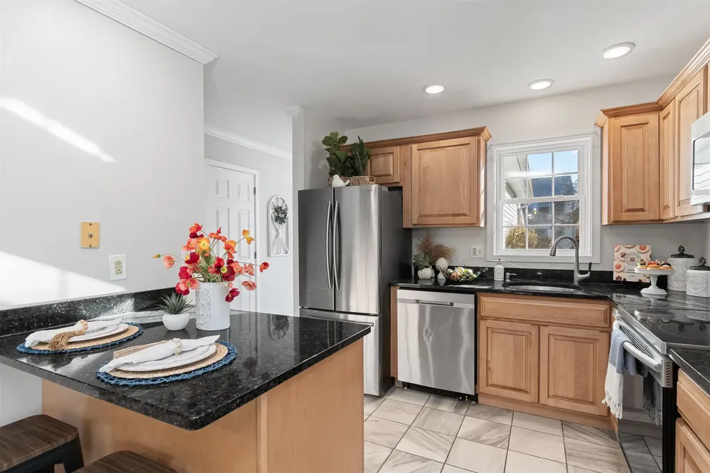 102 Saybrook Road Essex VT 05452