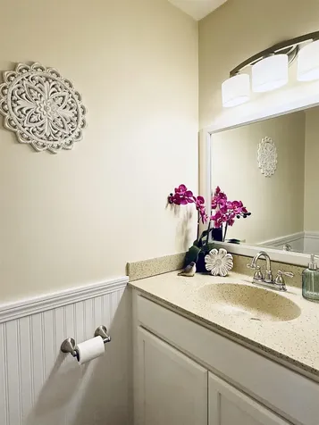 102 Saybrook Road Essex VT 05452