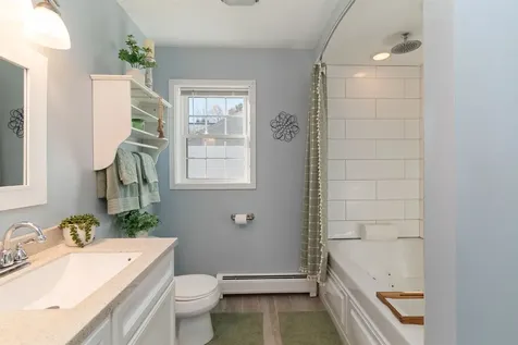 102 Saybrook Road Essex VT 05452