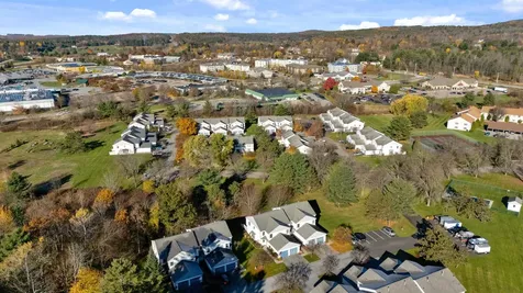 102 Saybrook Road Essex VT 05452