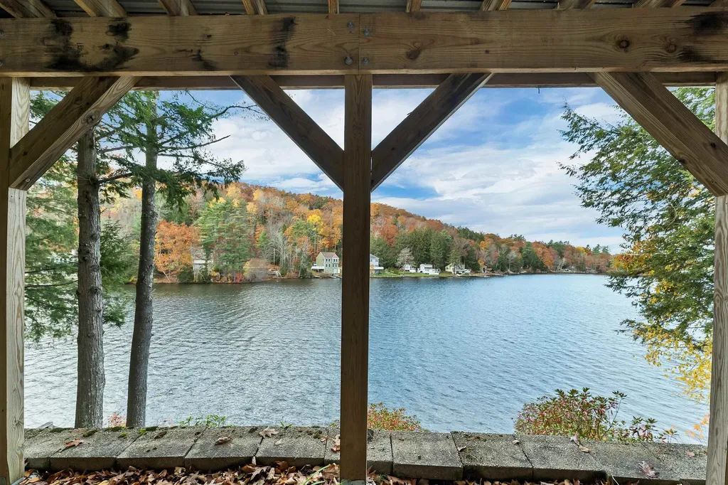 16 Ridge Road Barnstead NH 03218