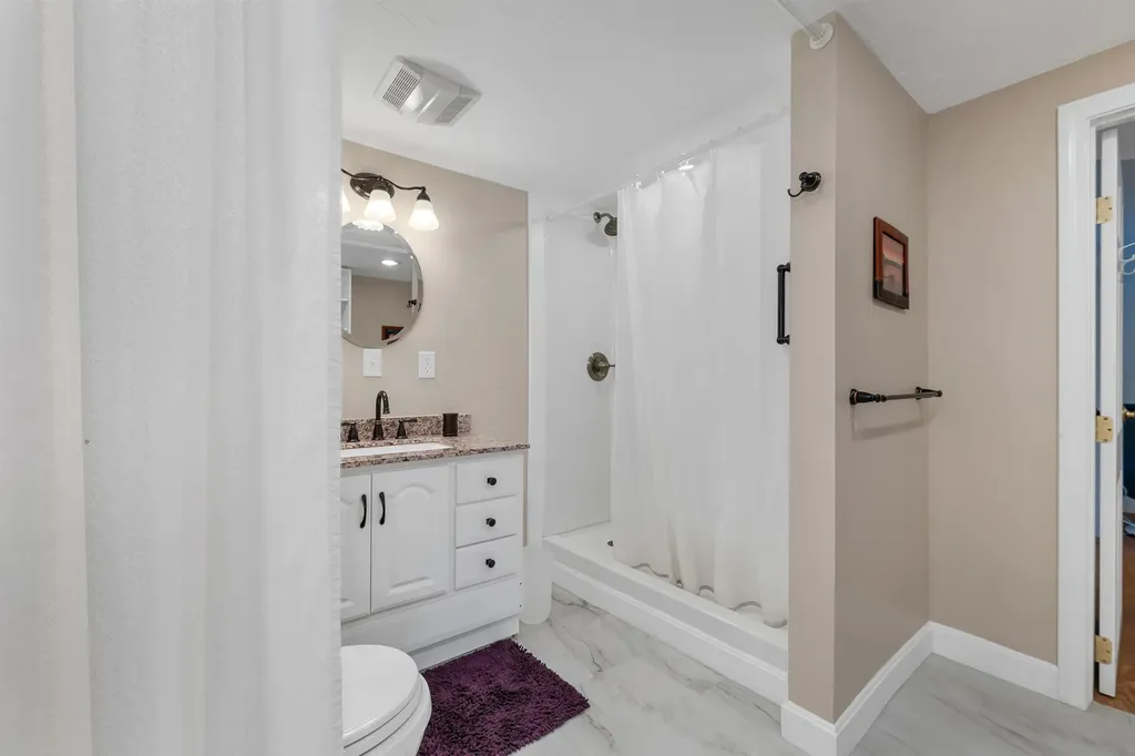 16 Ridge Road Barnstead NH 03218