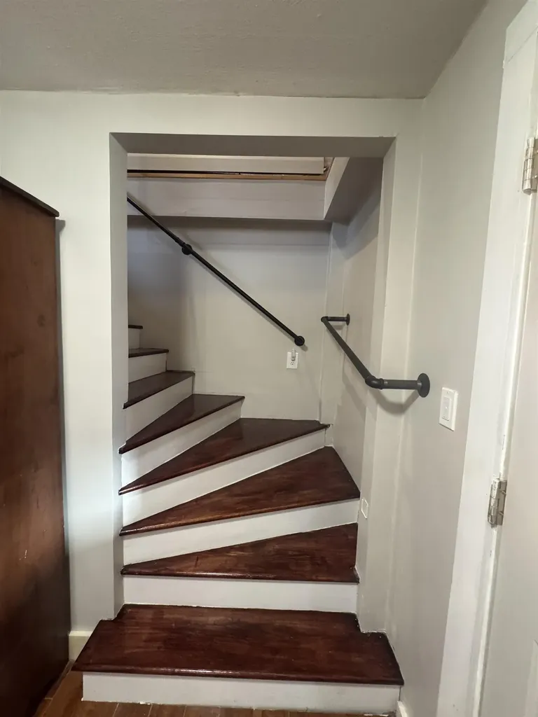 10 Meadow Street Ludlow VT 05149