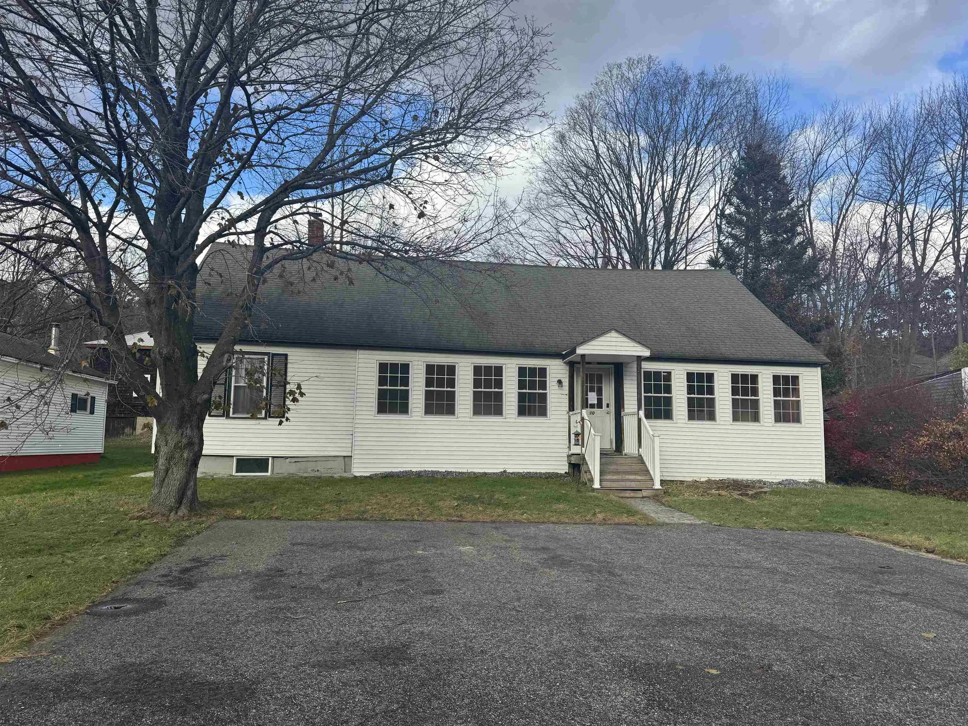 10 Meadow Street Ludlow VT 05149