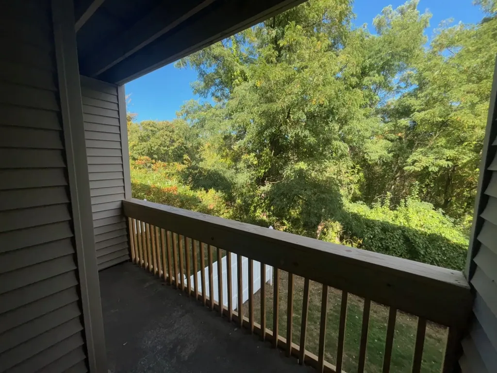 107 Treetop Circle Laconia NH 02346