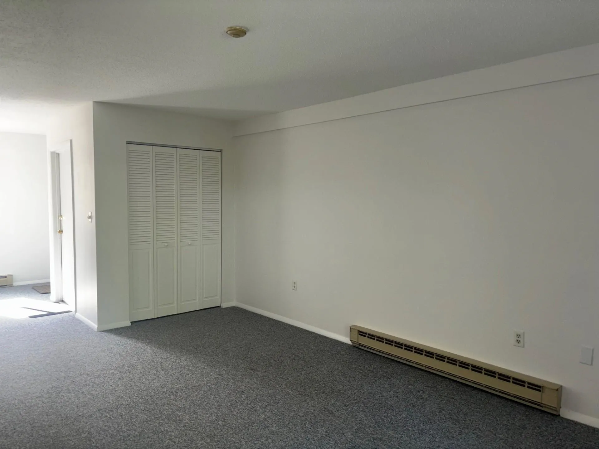 107 Treetop Circle Laconia NH 02346