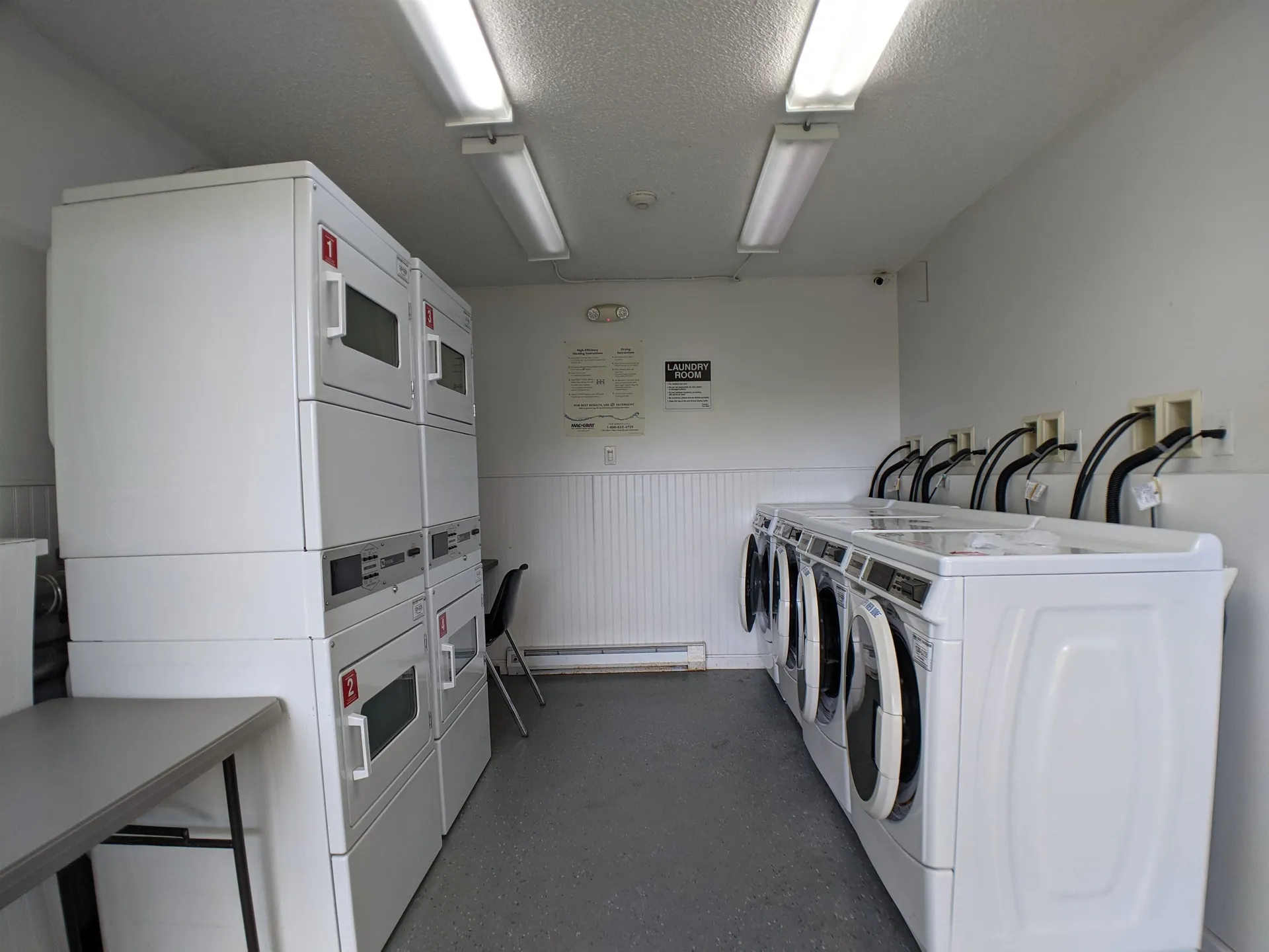 107 Treetop Circle Laconia NH 02346