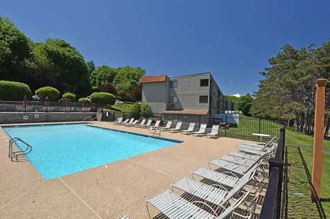 107 Treetop Circle Laconia NH 02346