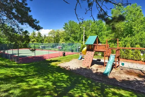 107 Treetop Circle Laconia NH 02346