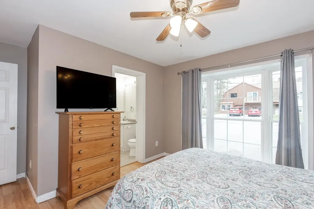 42 Woodrow Avenue Franklin NH 03235