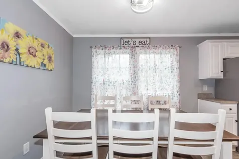 42 Woodrow Avenue Franklin NH 03235