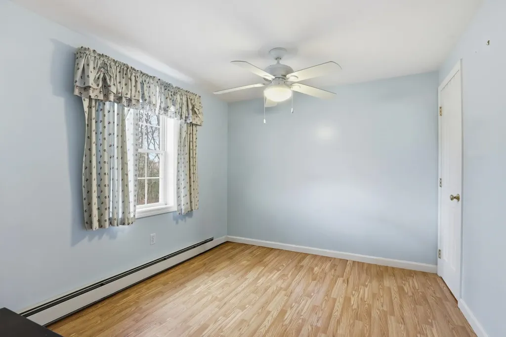 13 Elm Street Antrim NH 03440