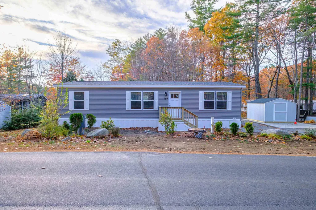 169 Mountainvale Drive Conway NH 03813