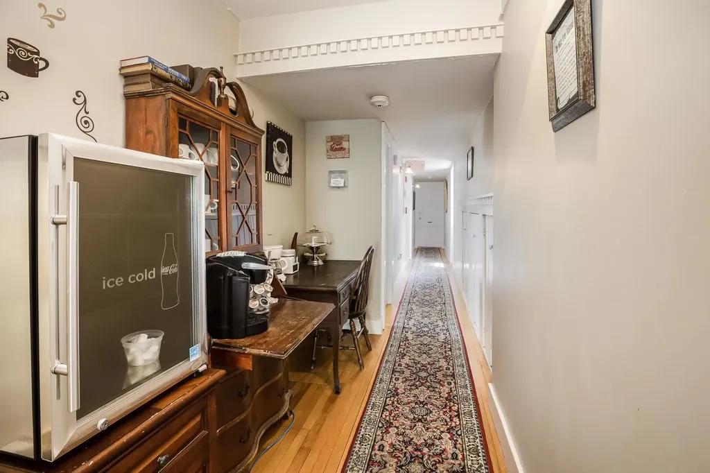 19 Huntington Place Rochester VT 05767