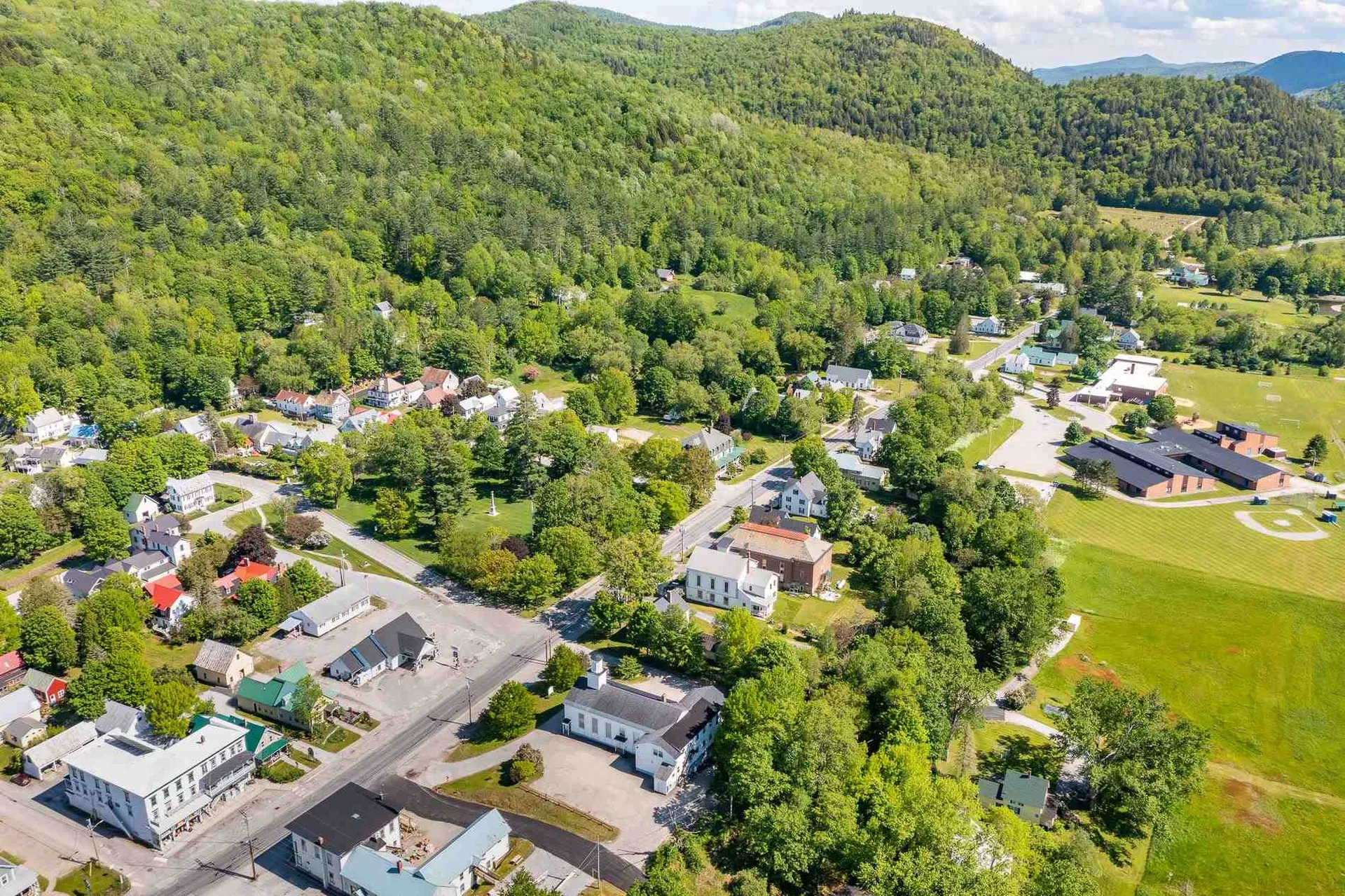 19 Huntington Place Rochester VT 05767