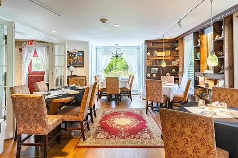 19 Huntington Place Rochester VT 05767