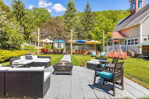 19 Huntington Place Rochester VT 05767