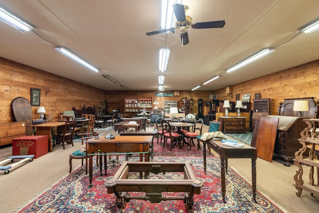 295 First Nh Turnpike Northwood NH 03261