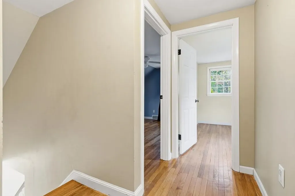 14 True Avenue Derry NH 03038