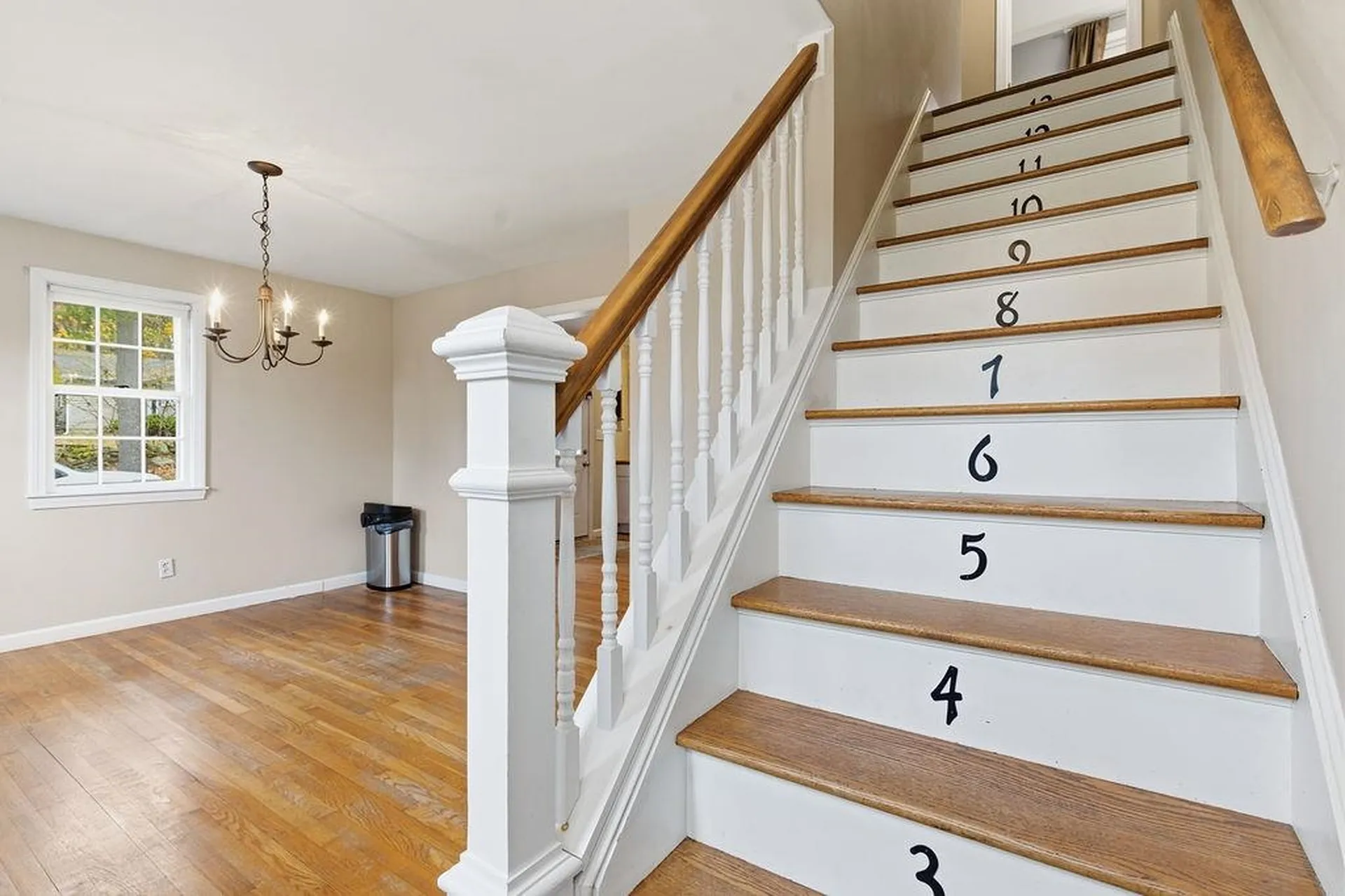 14 True Avenue Derry NH 03038