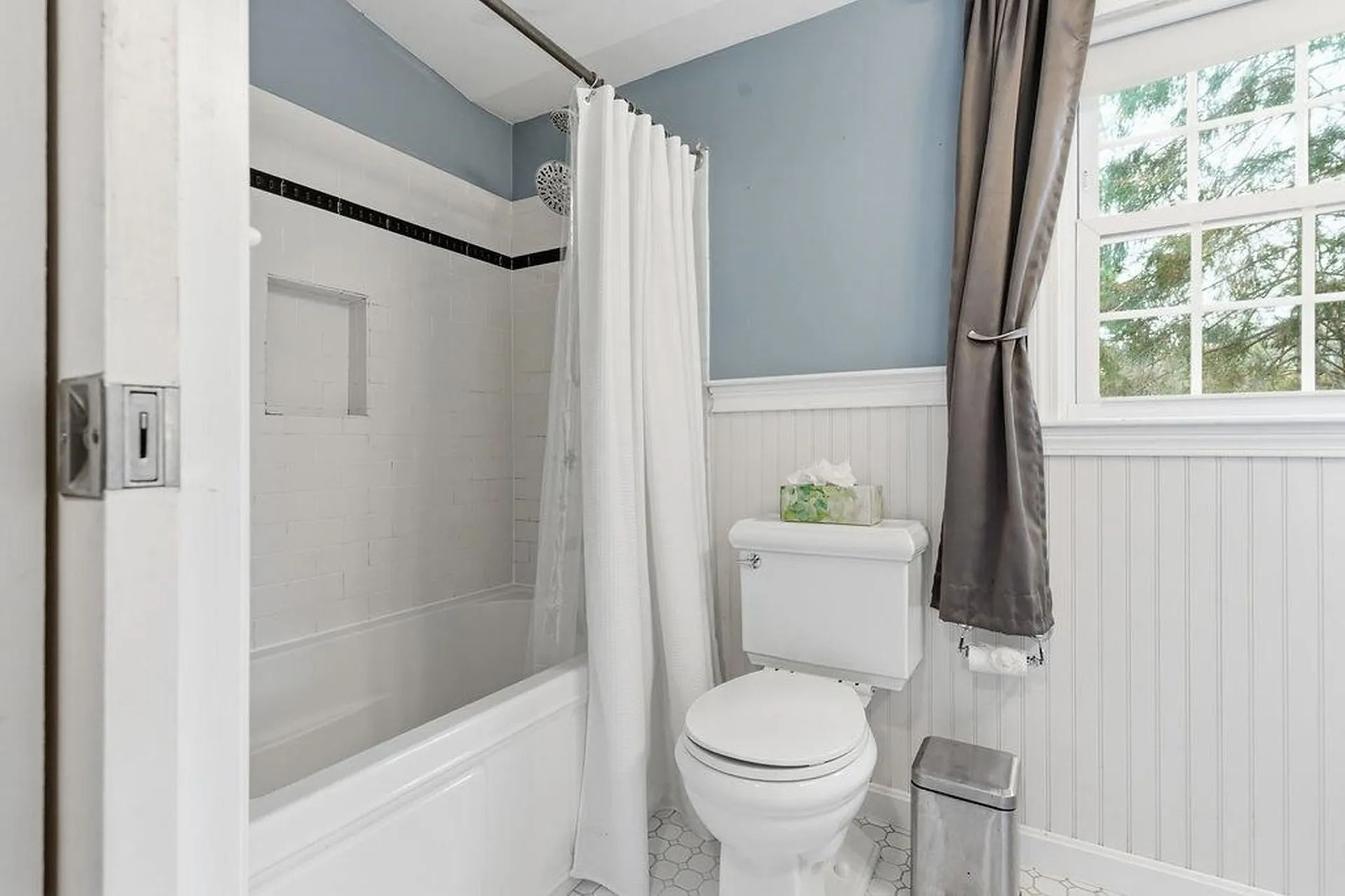 14 True Avenue Derry NH 03038