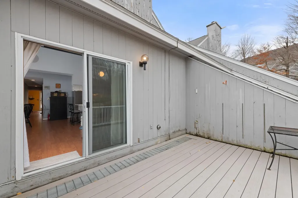 76 Davis Road Plymouth NH 03264