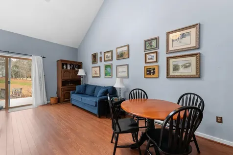 76 Davis Road Plymouth NH 03264